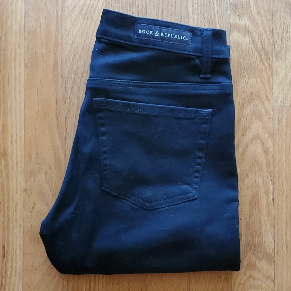 EUC Black Berlin Skinny with Knee Slits